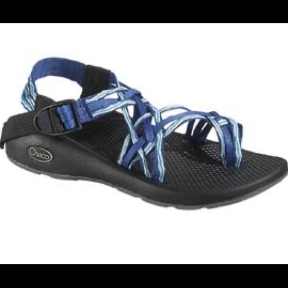Triple strap Chacos